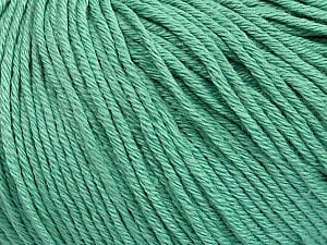 Global Organic Textile Standard (GOTS) Certified Product. CUC-TR-017 PRJ 805332/918191 Composition 100% Coton bio, Brand Ice Yarns, Emerald Green, Yarn Thickness 3 Light DK, Light, Worsted, fnt2-55219