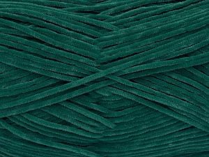 Composition 100% Micro fibre, Brand Ice Yarns, Emerald Green, Yarn Thickness 3 Light DK, Light, Worsted, fnt2-74987